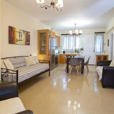 Apartmanhotel Pantazis In Áyios Nikítas