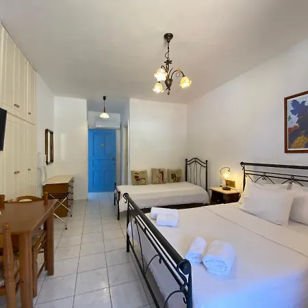 Aparthotel Pantazis In Agios Nikitas