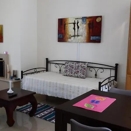 Aparthotel Pantazis In